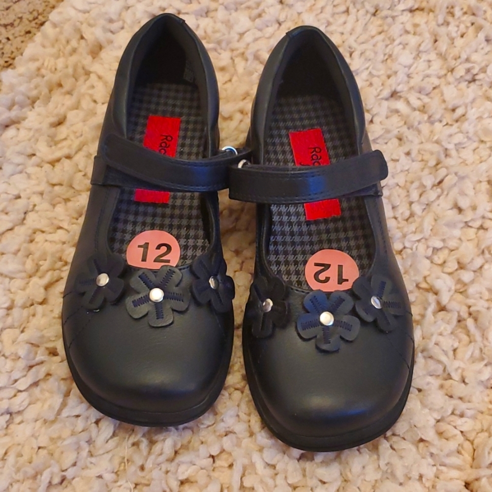 black dress shoes